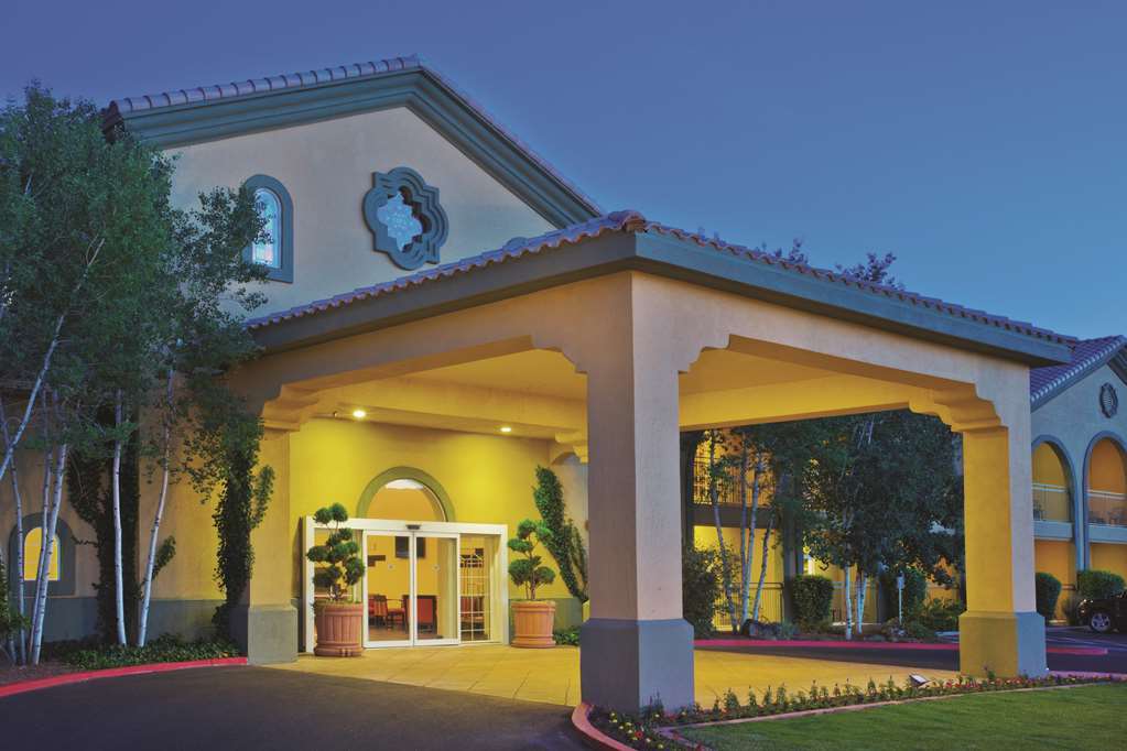 Hotel La Quinta By Wyndham Conference Center Prescott Exterior foto